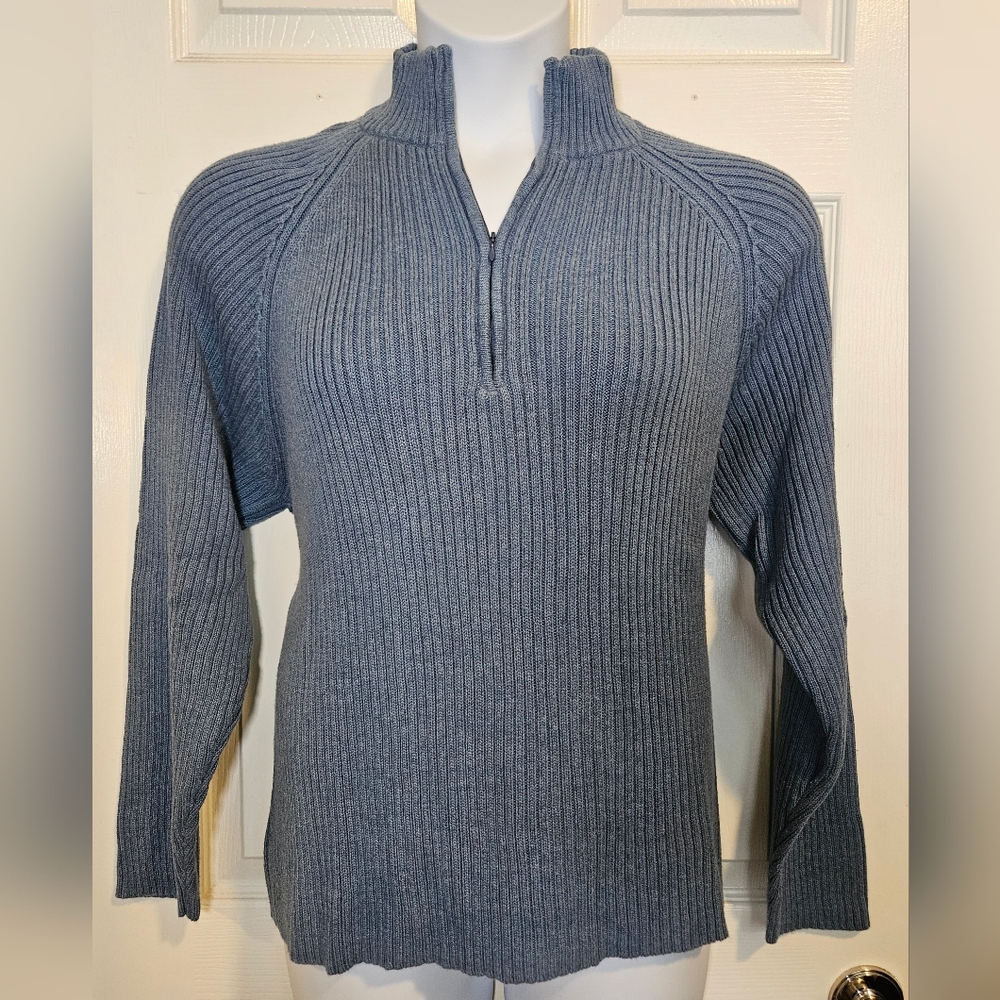 Old Navy, ribbed, quarter zip, pull on sweater. 100% cotton. Size XXL